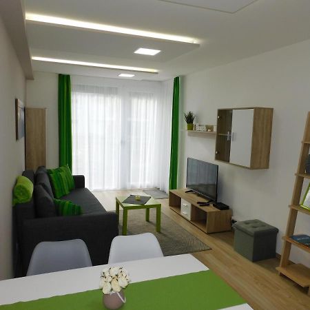 Katamaran Apartment Siofok Luaran gambar