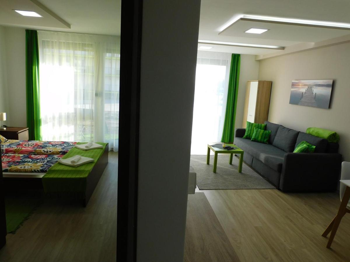 Katamaran Apartment Siofok Luaran gambar
