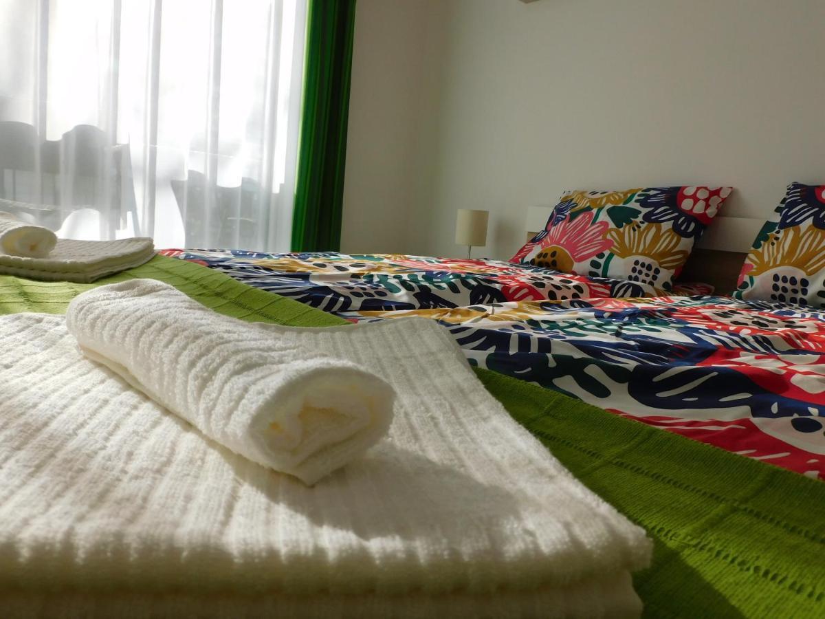 Katamaran Apartment Siofok Luaran gambar