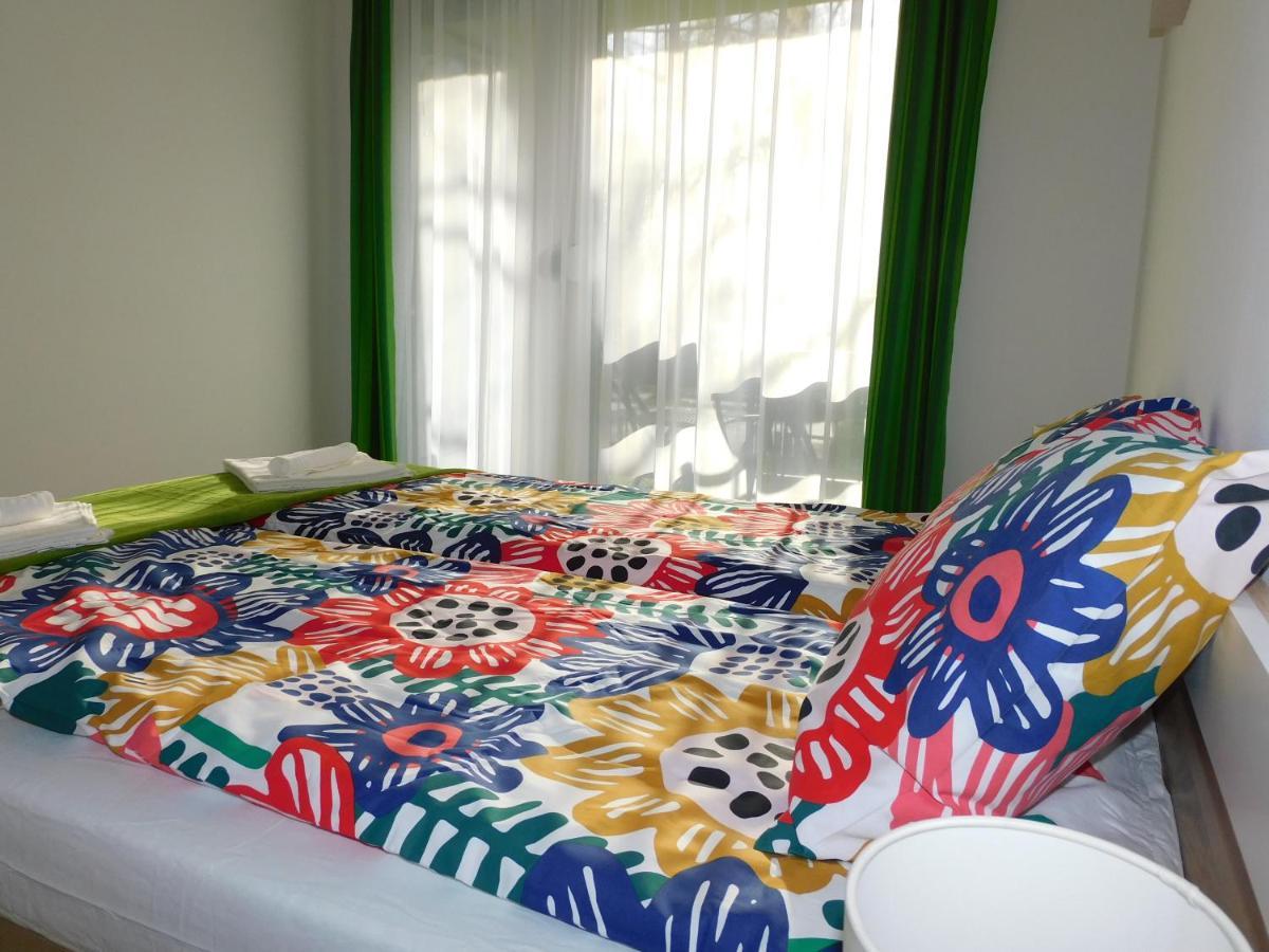 Katamaran Apartment Siofok Luaran gambar
