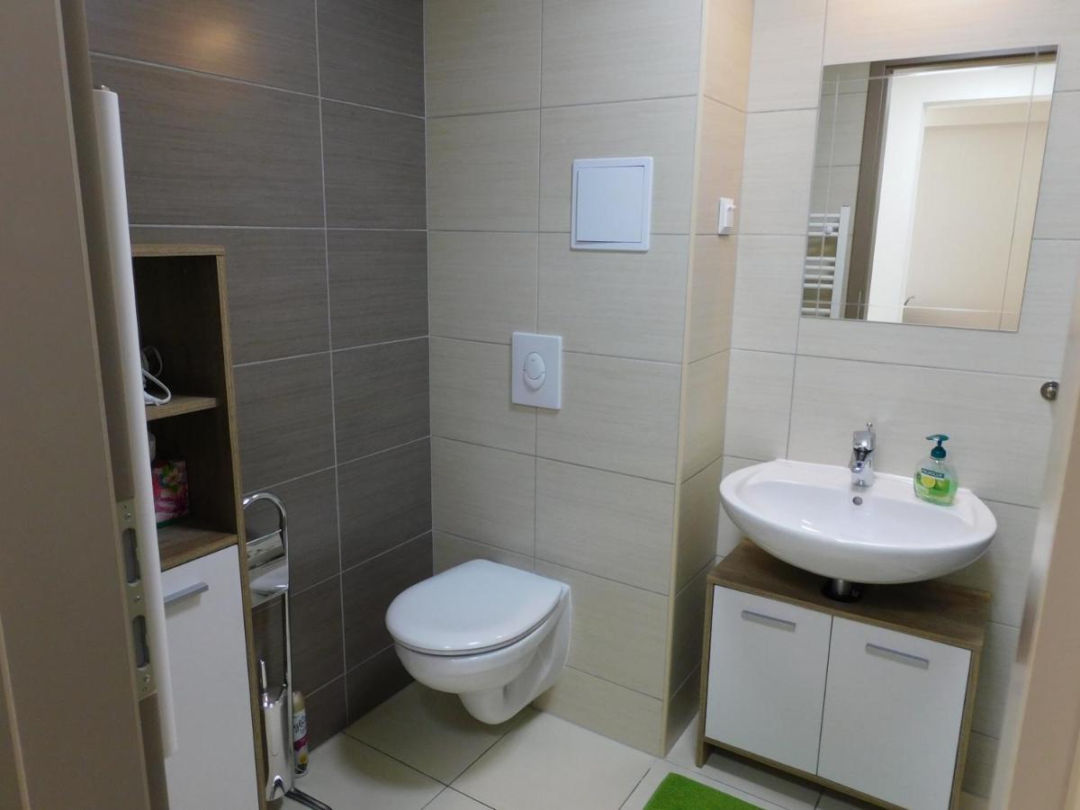 Katamaran Apartment Siofok Luaran gambar