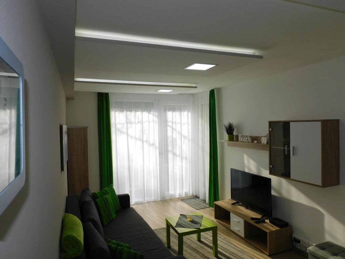 Katamaran Apartment Siofok Luaran gambar