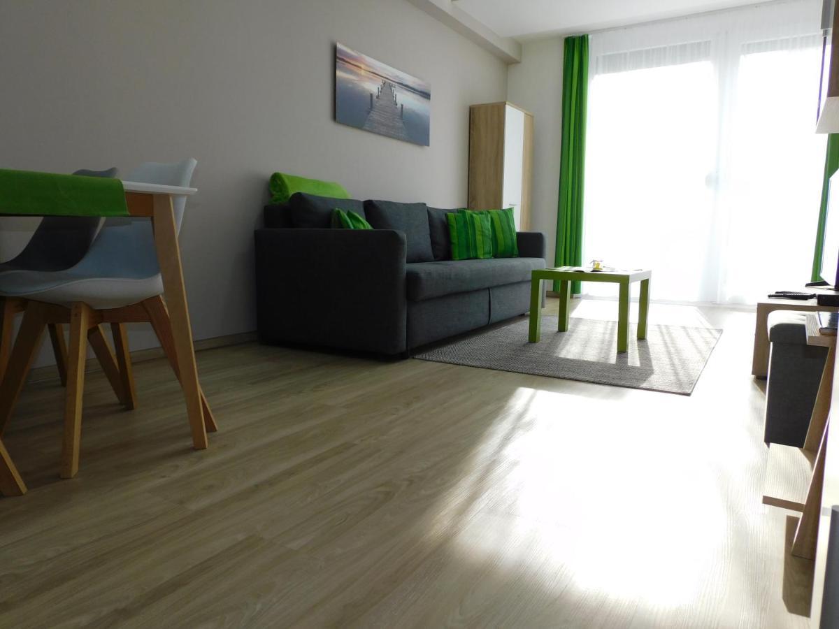 Katamaran Apartment Siofok Luaran gambar